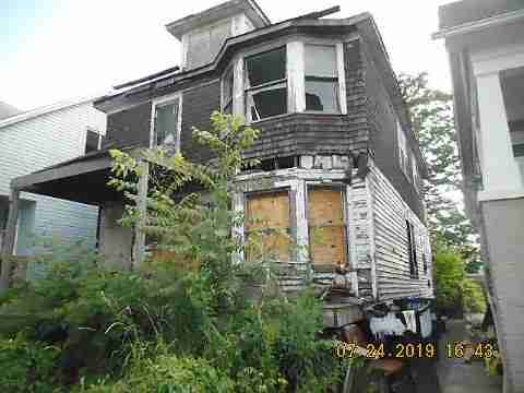 6045 Larkins (3)_m.jpg